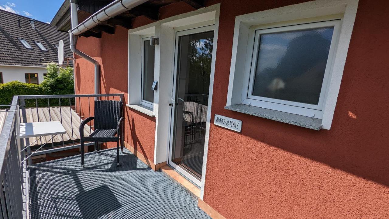 FeWo Kombüse - ruhig gelegen und mit großem Garten, nah am Achterwasser Krummin Exterior foto